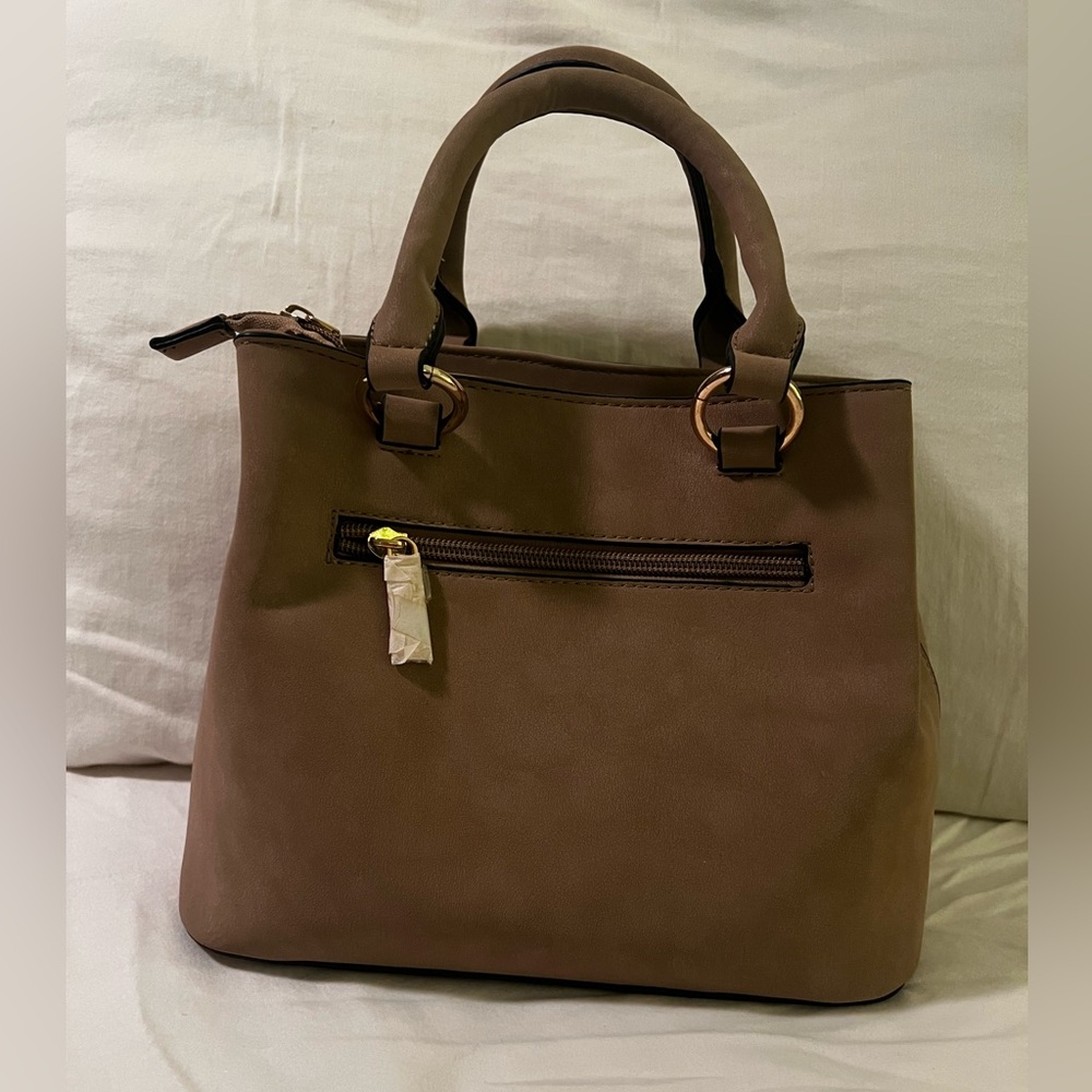 Elegant Brown Handbag